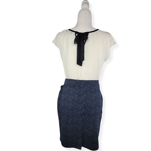 Simply Styled Navy Blue elastic waistband Skirt size Petite Large - Picture 4 of 5